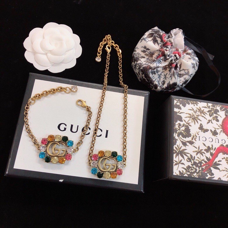 Gucci Suits 08yxh04